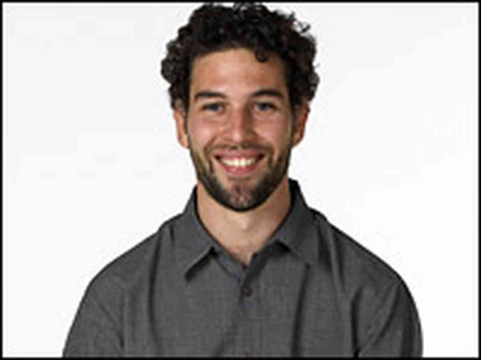 Jonah Staw left a corporate marketing job to work fulltime at Little MissMatched. Jonah Staw left a corporate marketing job to work fulltime at Little MissMatched.