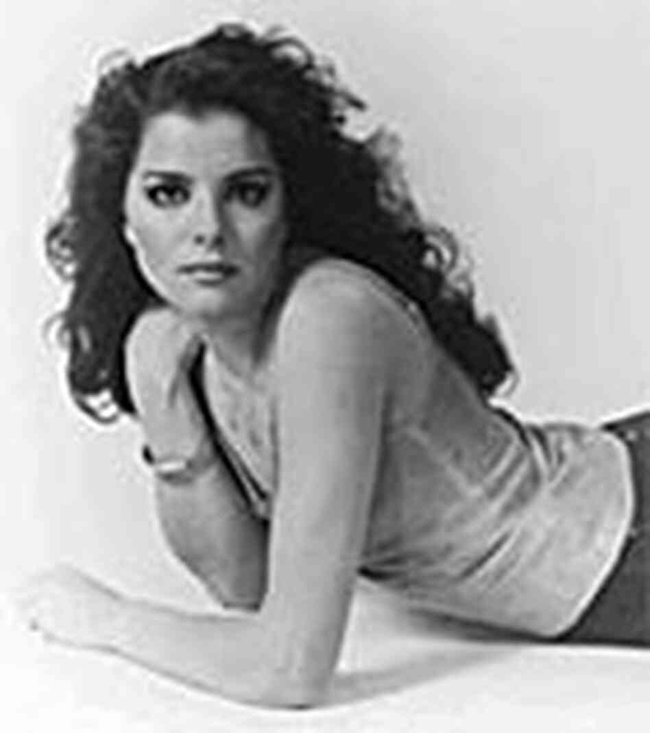 Ardalan, in1982, posing like Brooke Shields. Ardalan, in1982, posing like Brooke Shields.