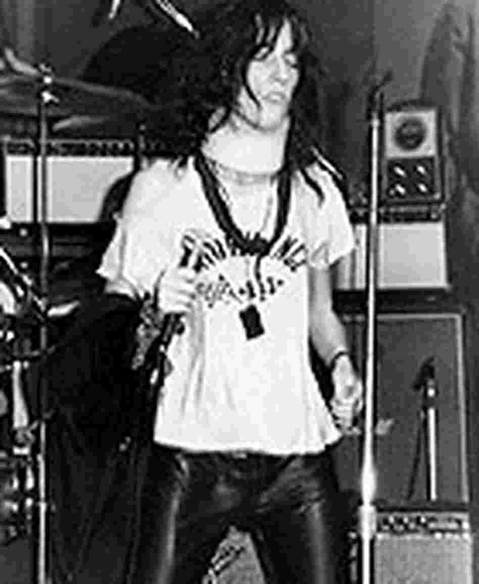 Smith performs at CBGB in the 1970s Smith performs at CBGB in the 1970s