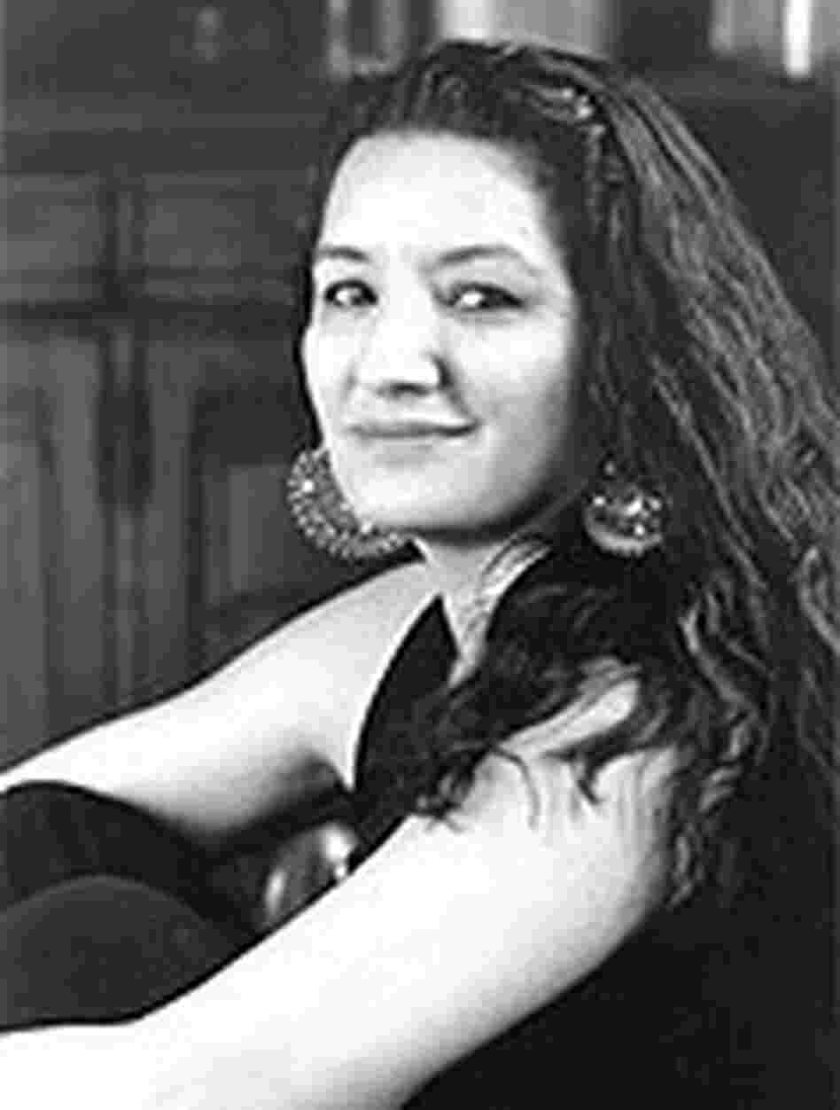 Sandra Cisneros Sandra Cisneros