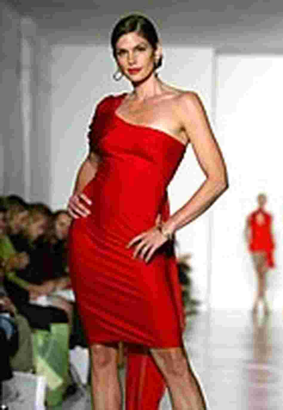 Cindy Crawford in an Esteban Cortazar dress Cindy Crawford in an Esteban Cortazar dress