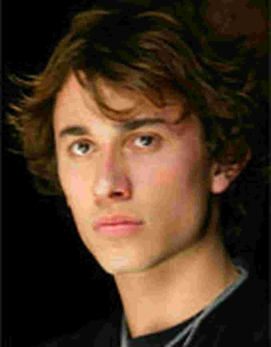 Esteban Cortazar Esteban Cortazar