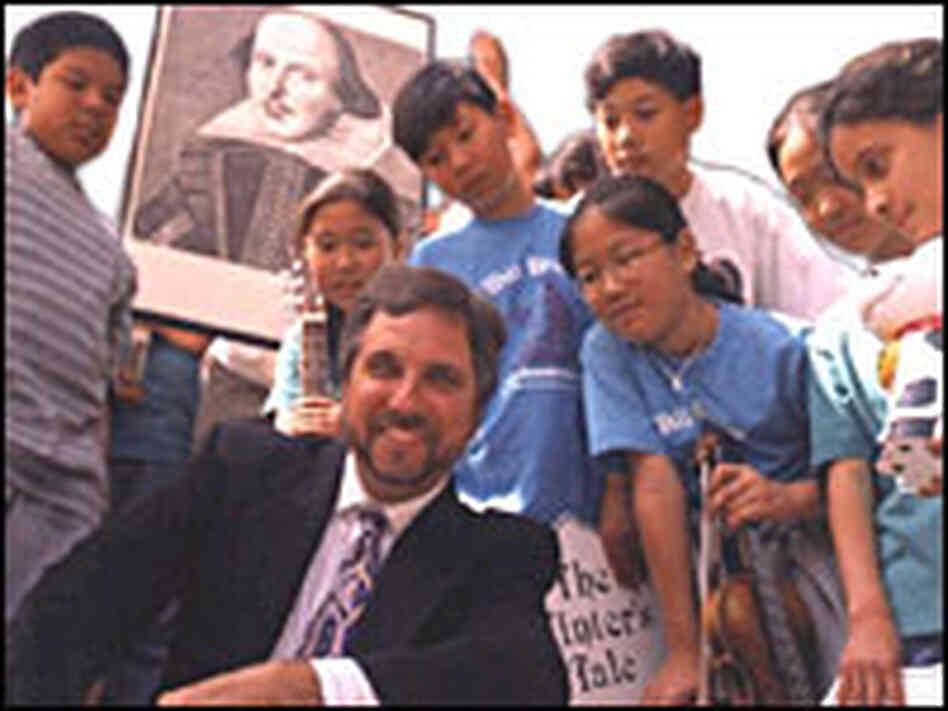 Rafe Esquith, pictured with some of his students on the cover of his book Rafe Esquith, pictured with some of his students on the cover of his book