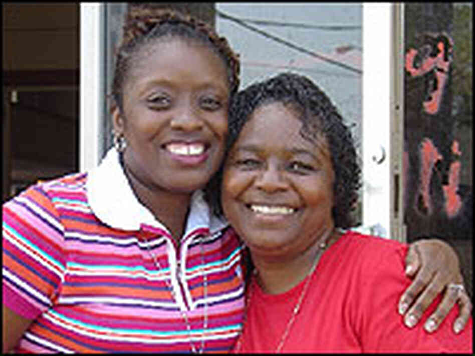 Jearlean Osborne, right, and her daughter Yolanda Jearlean Osborne, right, and her daughter Yolanda