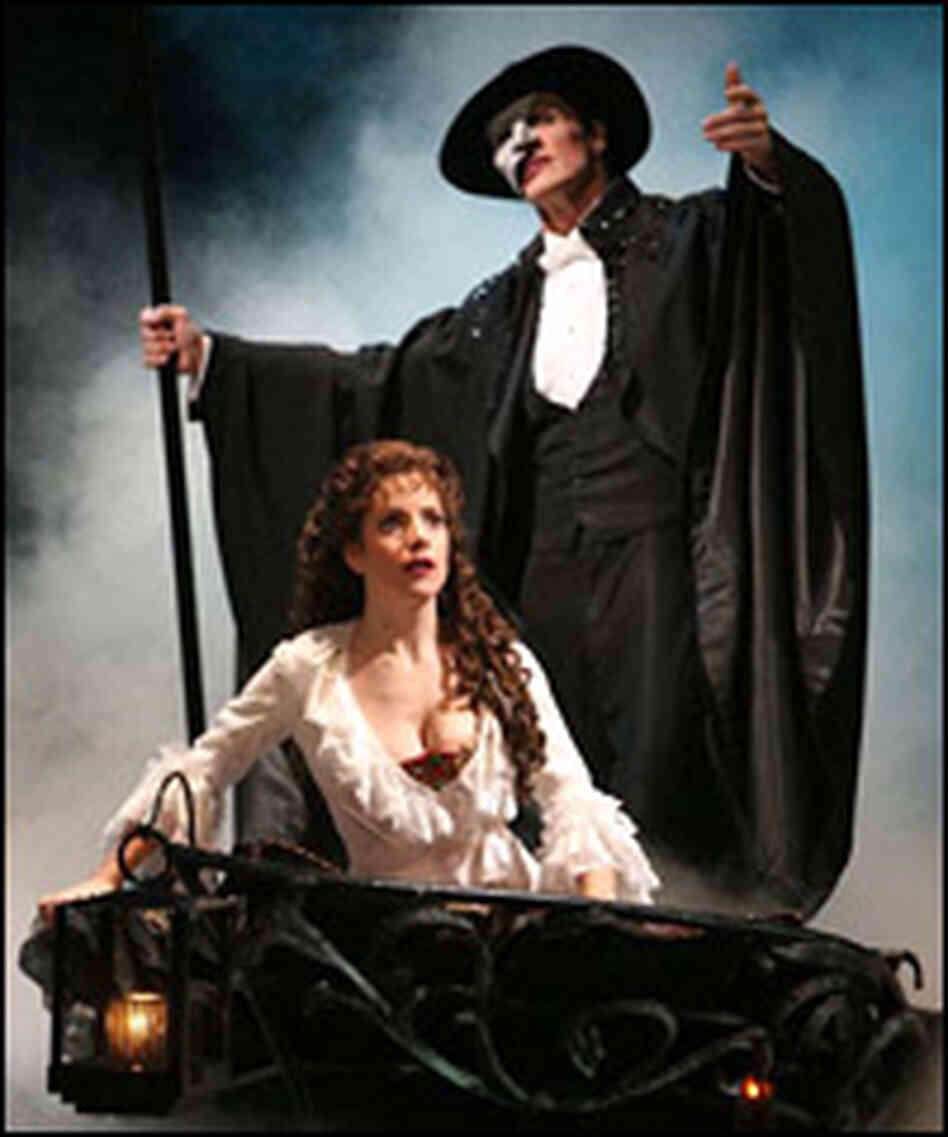 Howard McGillin and Sandra Joseph take the boat into the Phantom's lair. Howard McGillin and Sandra Joseph take the boat into the Phantom's lair.