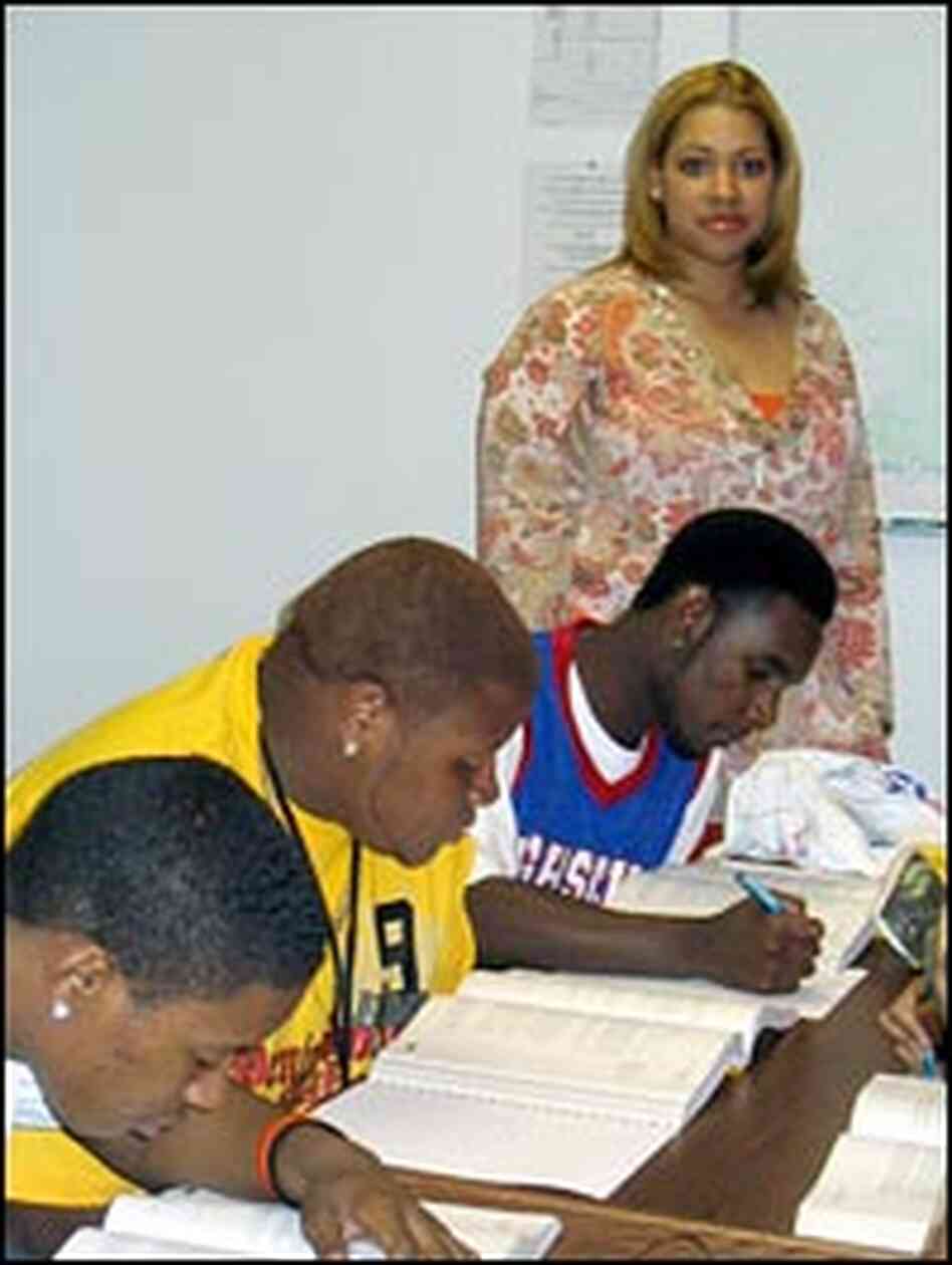 Dorie Simmons with students in an SAT prep course she teaches.