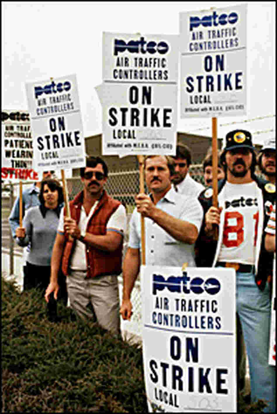 Striking Air-traffic Controllers Striking Air-traffic Controllers
