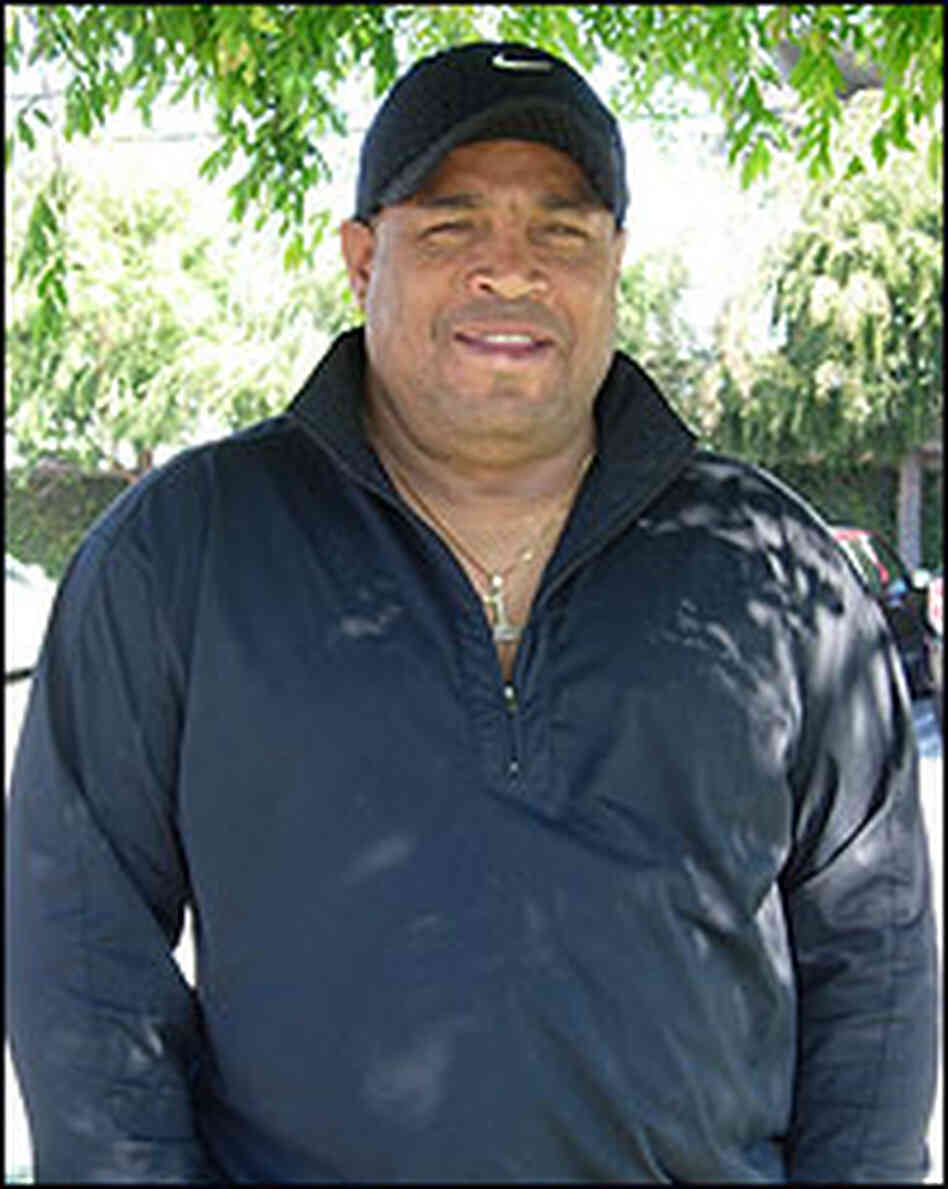 Anthony Davis, seen here in March 2006 before his bariatric surgery. Anthony Davis, seen here in March 2006 before his bariatric surgery.