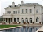A luxury villa A luxury villa
