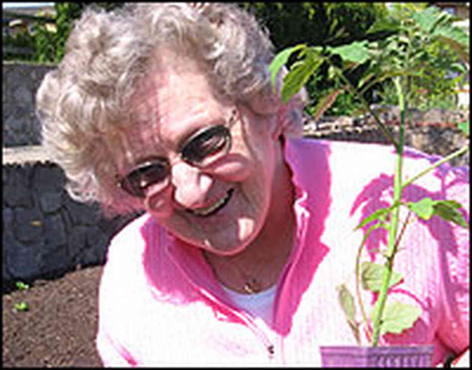 Oatfield Estates Resident Dorothy Kimmel Oatfield Estates Resident Dorothy Kimmel