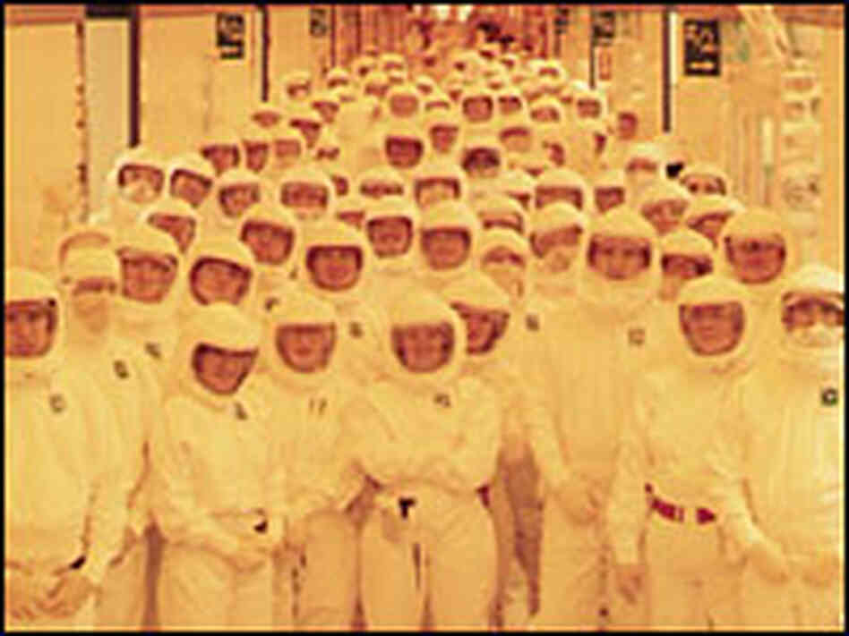 Intel Fab workers wear Gore-Tex bunnysuits 