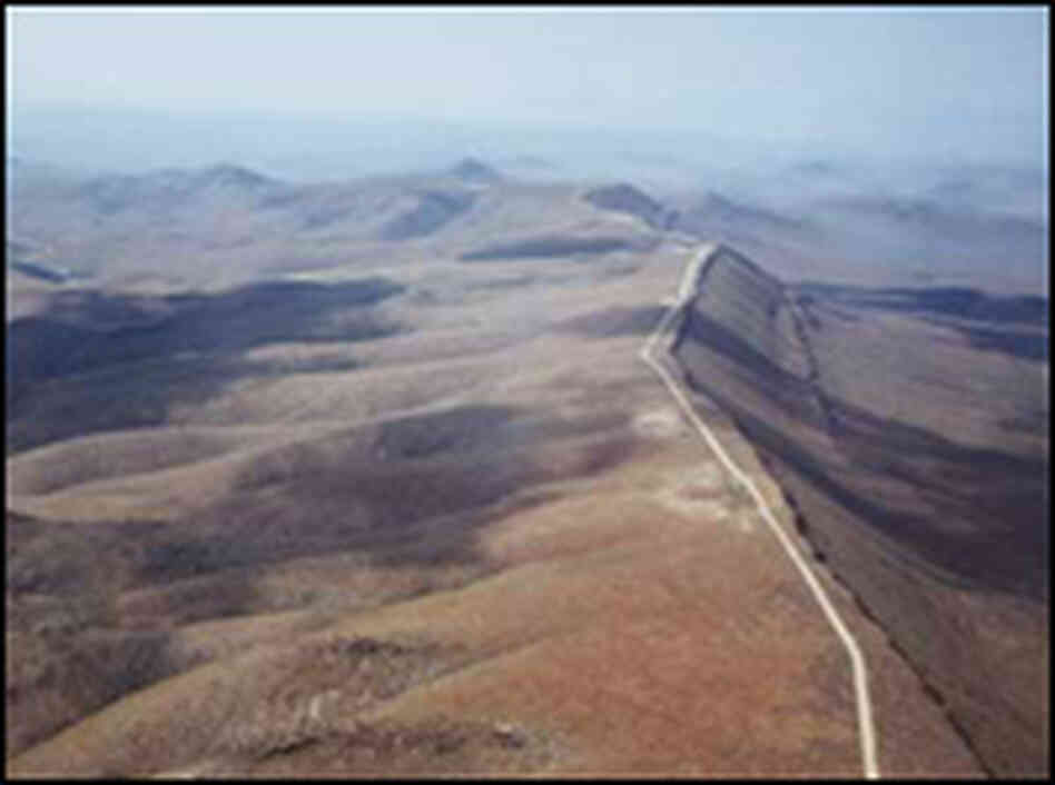 Yucca Mountain Range Yucca Mountain Range