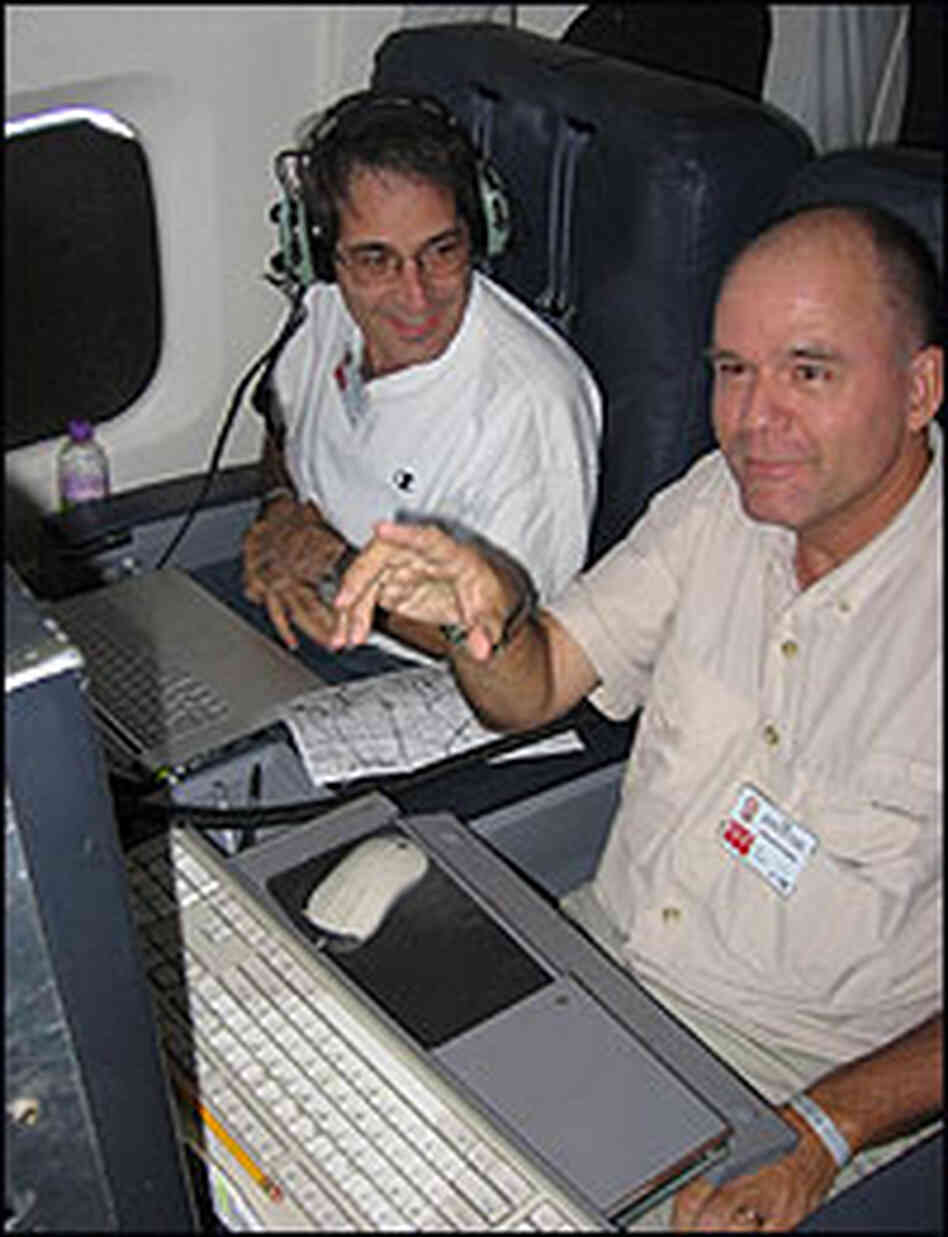 Michael Douglas (right) and Gerry Heymsfield Michael Douglas (right) and Gerry Heymsfield