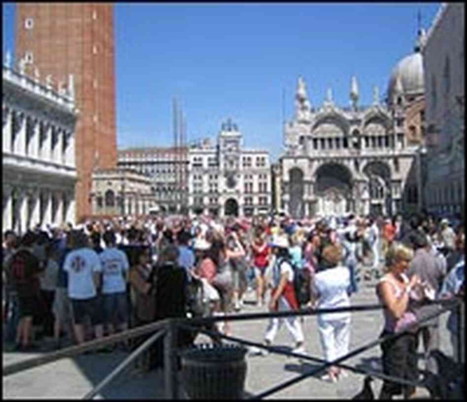 Tourists crowded in St. Mark's Square.