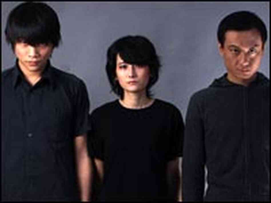 Rebuilding the Rights of Statues band photo.
