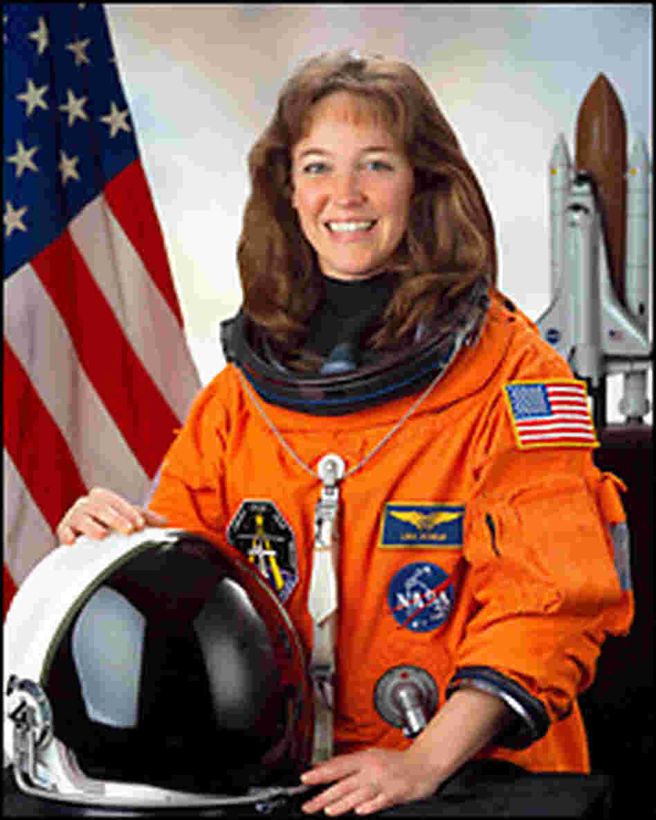 Astronaut Lisa M. Nowak. Credit: NASA.