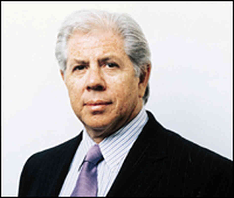 Carl Bernstein says that his book counters the "self-mythology" of Hillary Clinton. Carl Bernstein says that his book counters the "self-mythology" of Hillary Clinton.