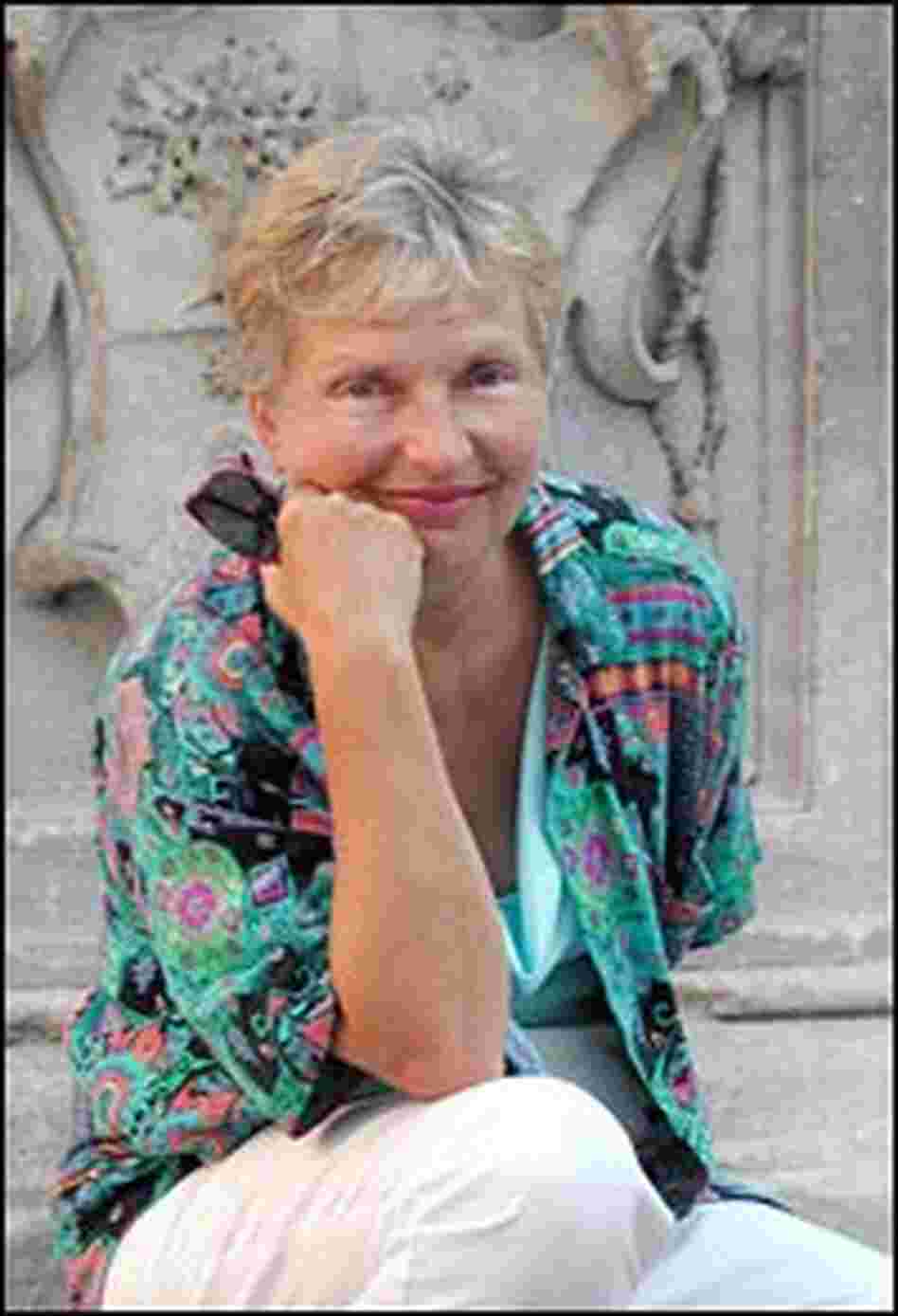 Vicki Leon