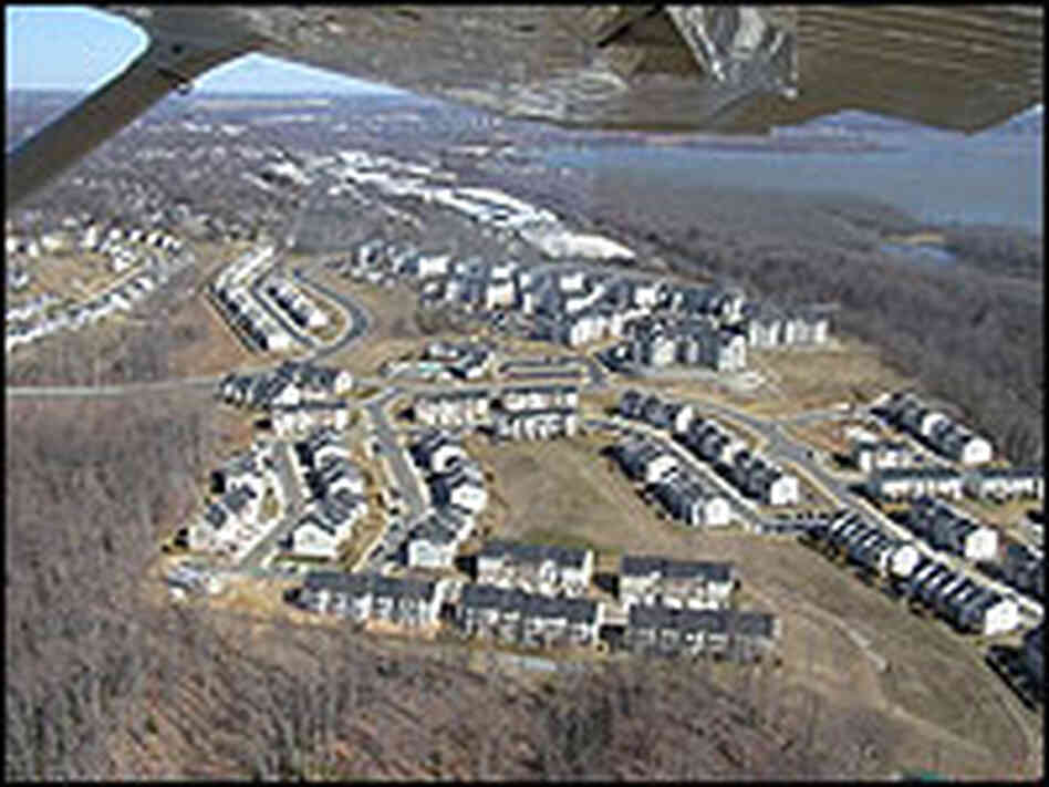 One of the many new developments along the Potomac River that biologists worry will displace eagles.