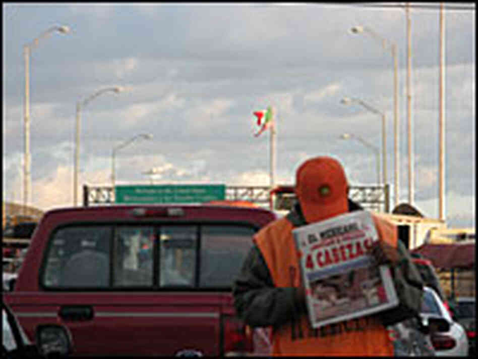 A newspaper headline reading '4 Cabezas,' or heads