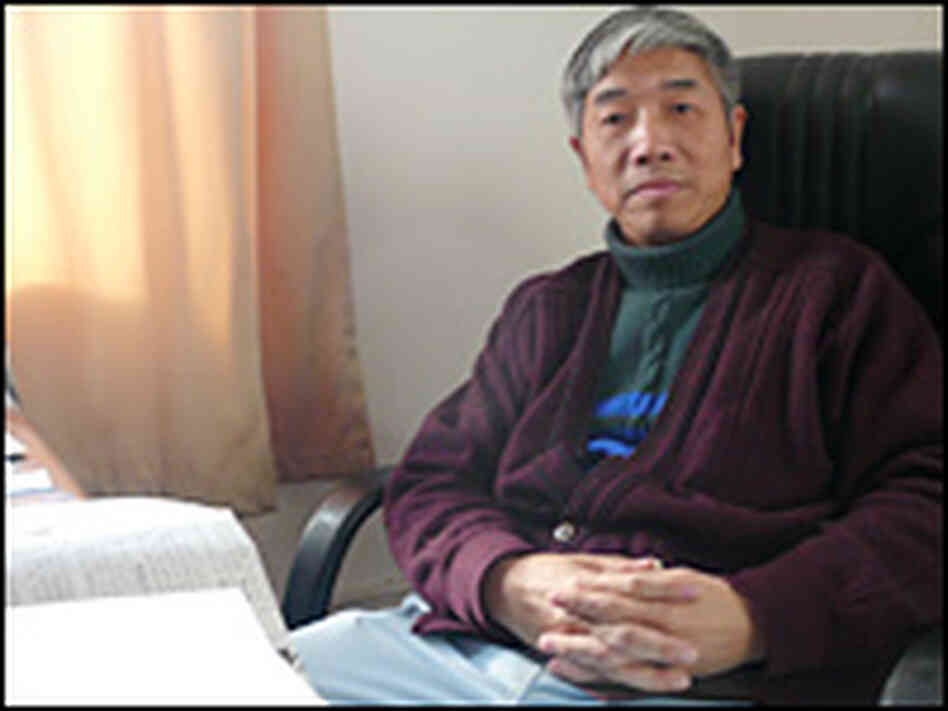 Professor Yang Shiqun Professor Yang Shiqun