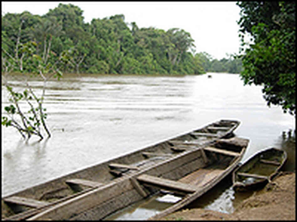 Boats on river Boats on river