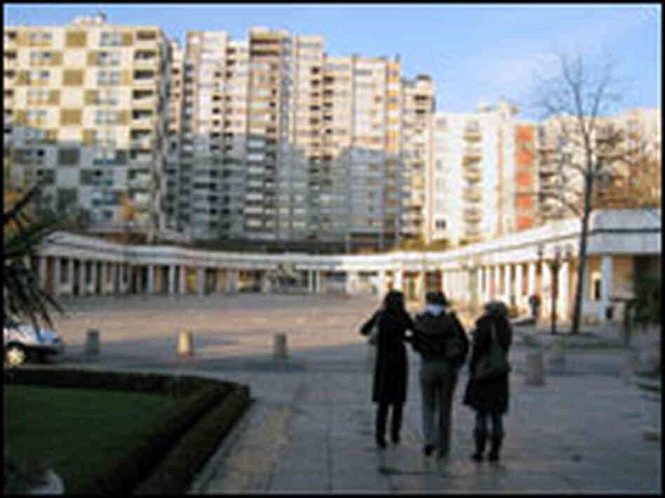 Epinay Sur Seine, Paris suburb