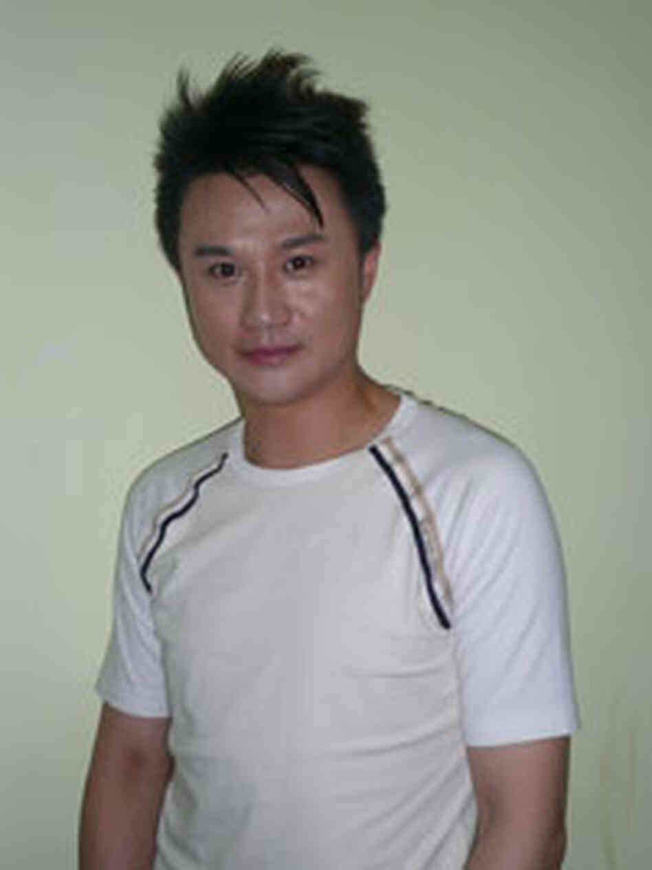 Jeffrey Zhang out of makeup Jeffrey Zhang out of makeup