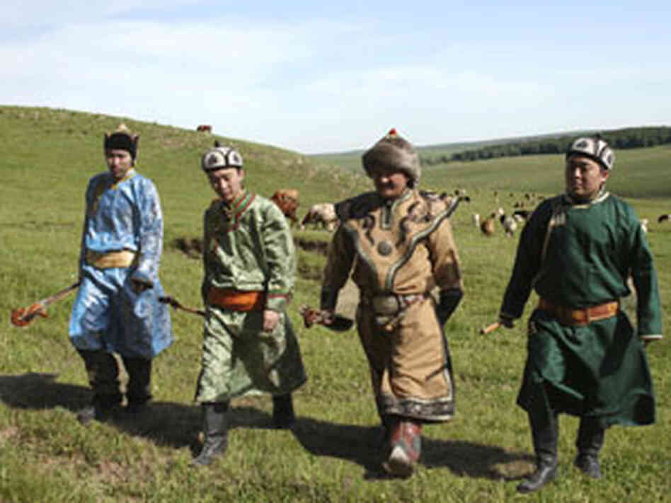 Hanggai (300) Hanggai (300)