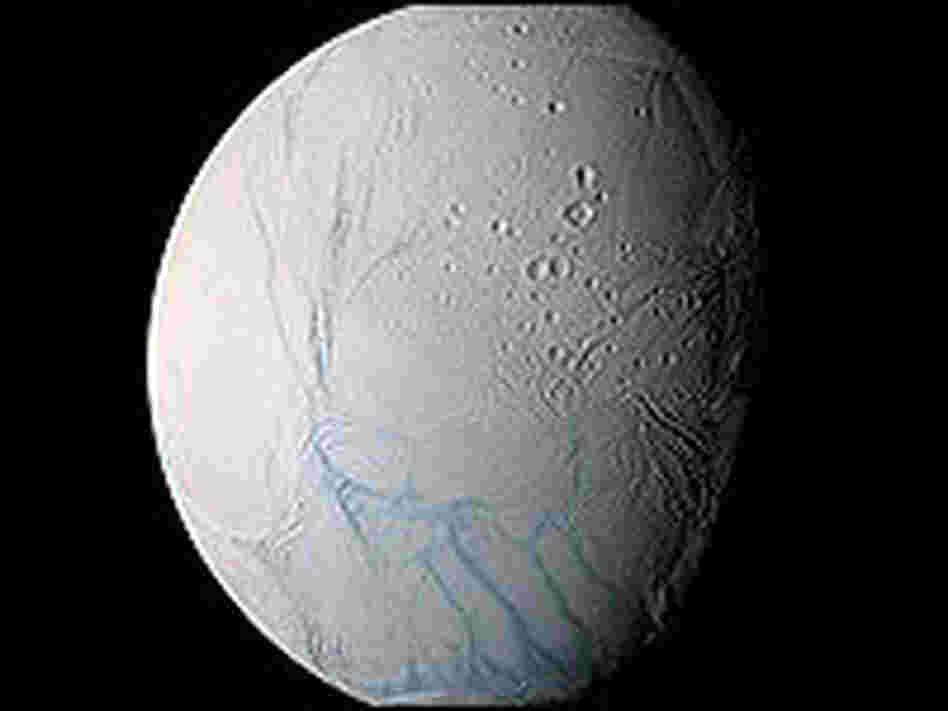 Enceladus photo with tiger stripes