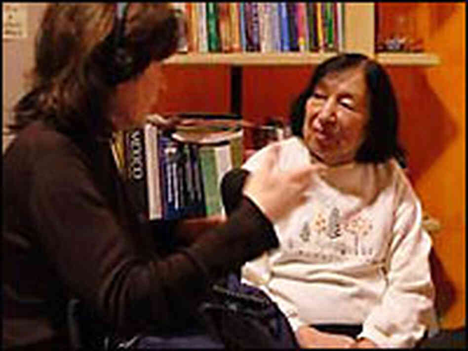 Isabel Sanchez, granddaughter of one of the last Chili Queens, talks to Davia Nelson. Isabel Sanchez, granddaughter of one of the last Chili Queens, talks to Davia Nelson.
