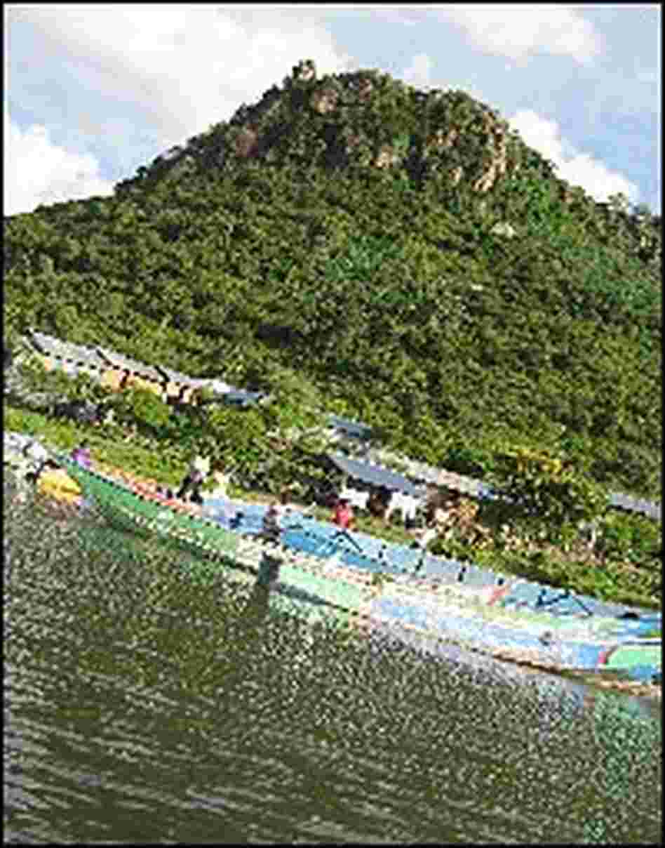 Ngodhe is one of Suba District's most remote islands, allowing AIDS to flourish. 