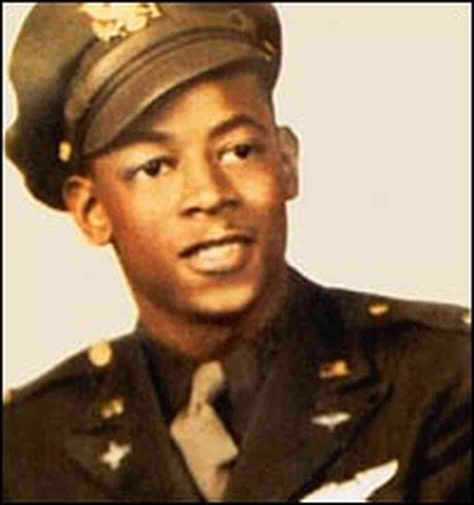 Alexander Jefferson as a young officer in the Army Air Corps. Alexander Jefferson as a young officer in the Army Air Corps.