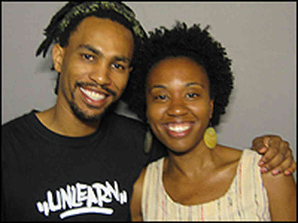 Kahlil Almustafa talking to his friend Kamilah Duggins Kahlil Almustafa talking to his friend Kamilah Duggins