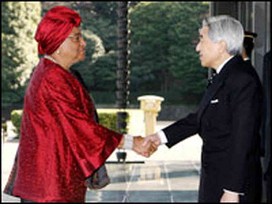 Liberian President meets with Japanese Emperor Liberian President meets with Japanese Emperor