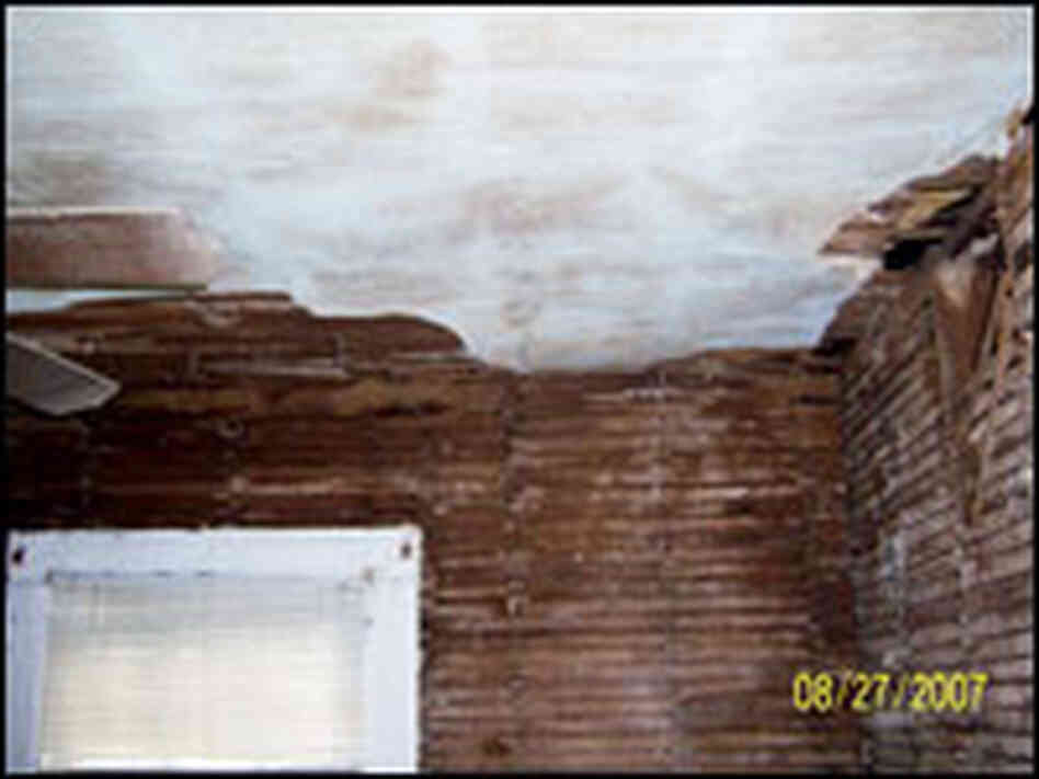 Inside the Banks home Inside the Banks home