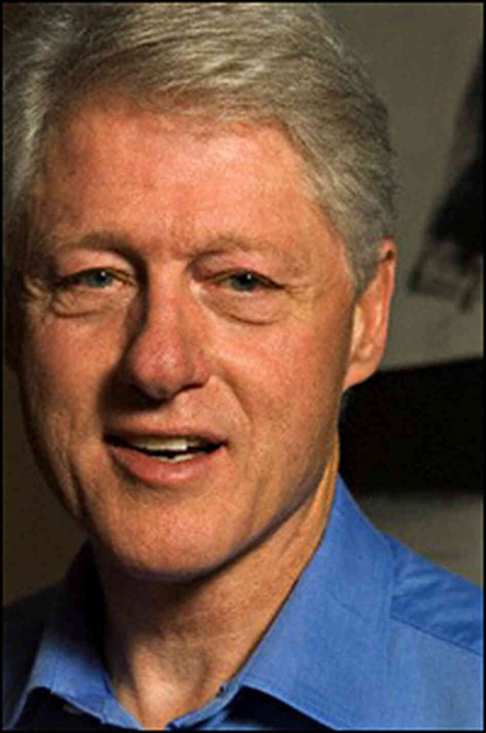 Clinton poses for a portrait on a vacation in Colorado, July 23, 2004. Clinton poses for a portrait on a vacation in Colorado, July 23, 2004.