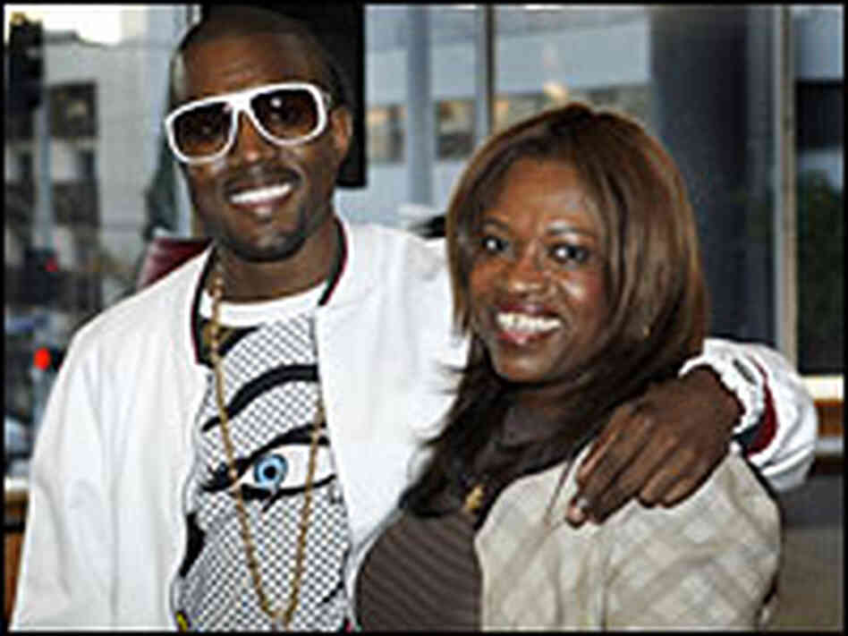 Kanye and Donda West, May 2007. Kanye and Donda West, May 2007.