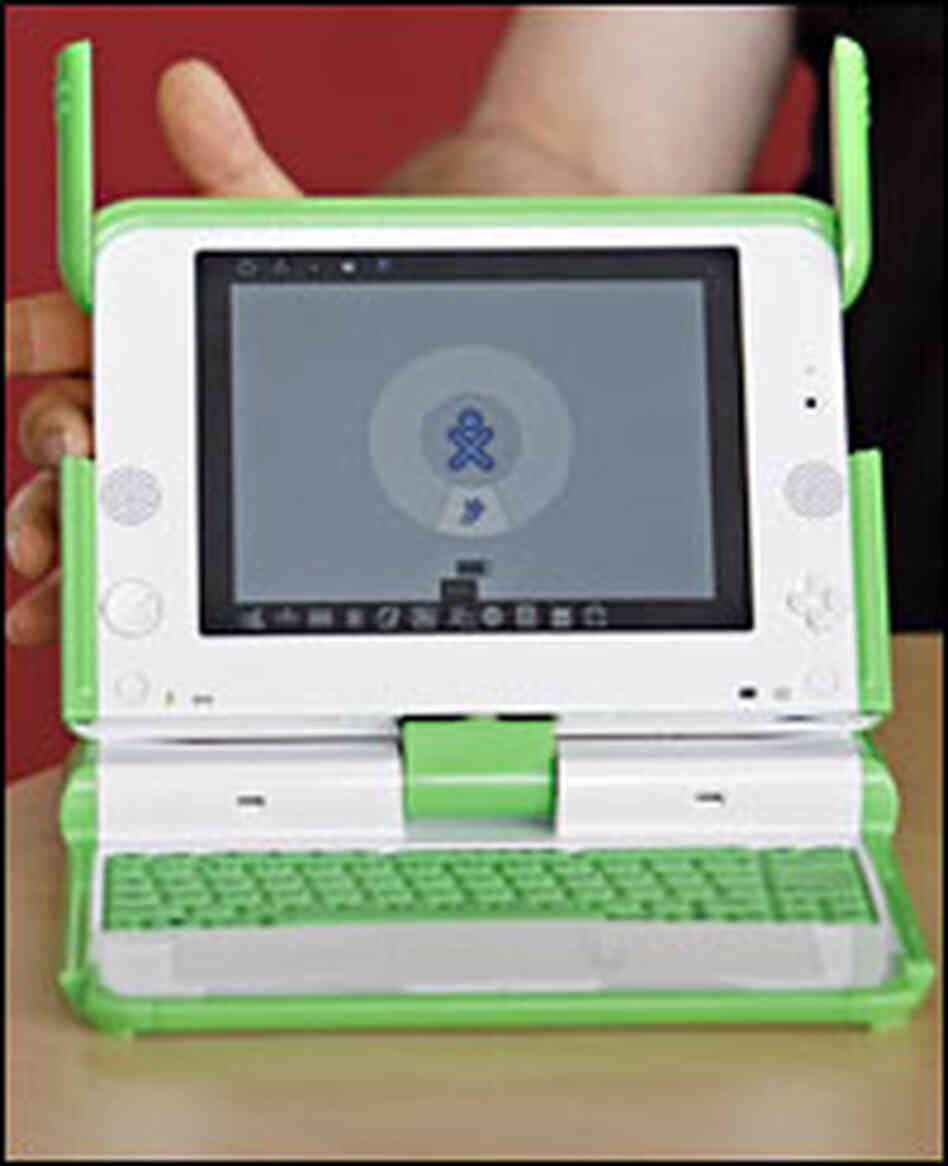 laptop_200.jpg laptop_200.jpg