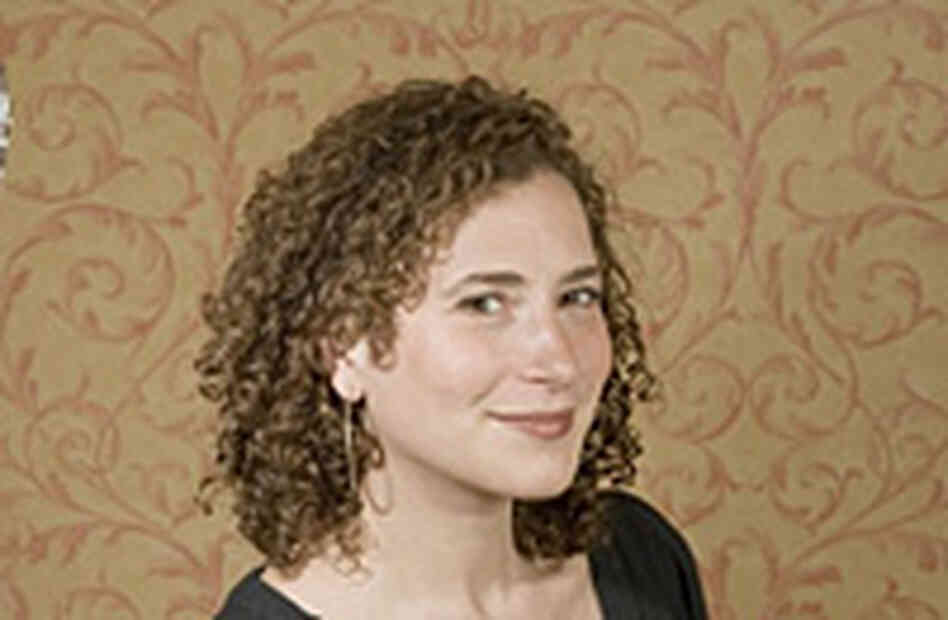 Author Lizzie Skurnick Author Lizzie Skurnick