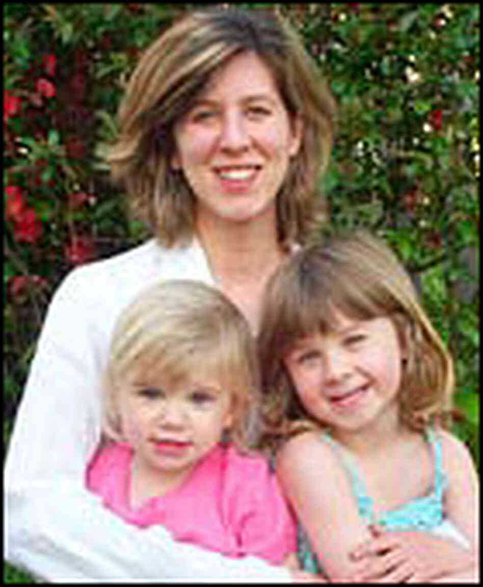 Catherine Savage with daughters Lindsey (pink shirt), and Karenna (blue shirt). Catherine Savage with daughters Lindsey (pink shirt), and Karenna (blue shirt).