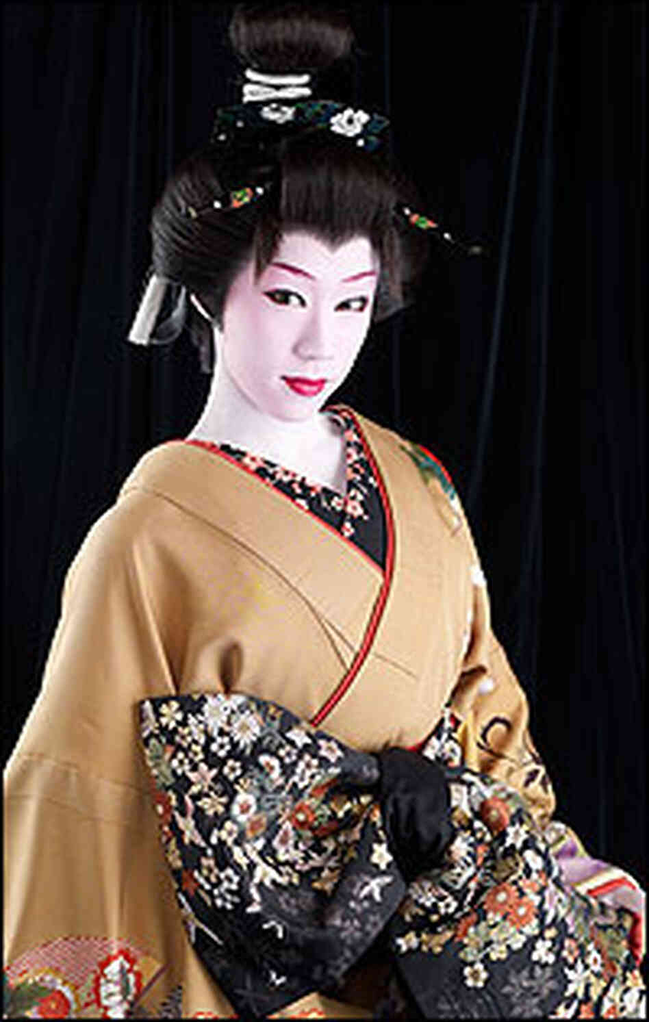 Picture of Saotome in a Geisha outfit Picture of Saotome in a Geisha outfit
