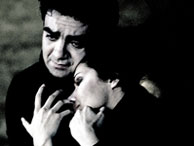 tenor Rolando Villazon and soprano Anna Netrebko embrace; CREDIT: Felix Broede/Deutsche Grammophon