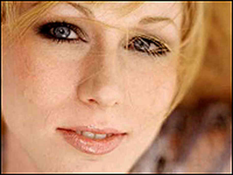 Allison Moorer. Allison Moorer.