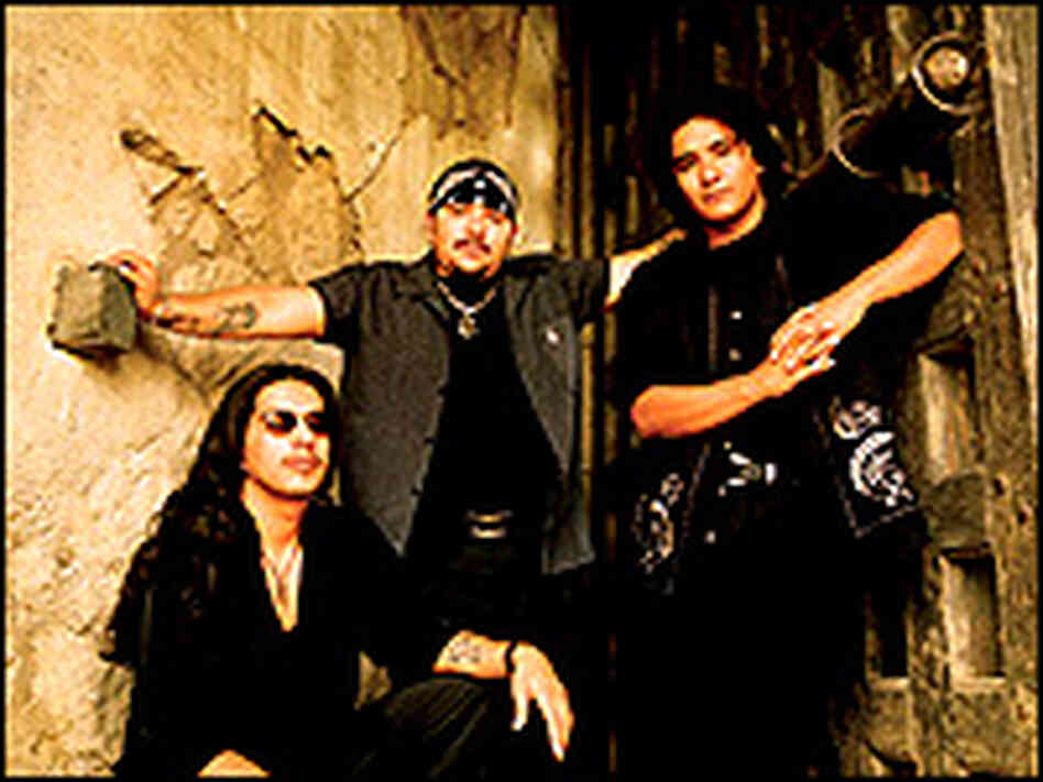 Los Lonely Boys. Los Lonely Boys.