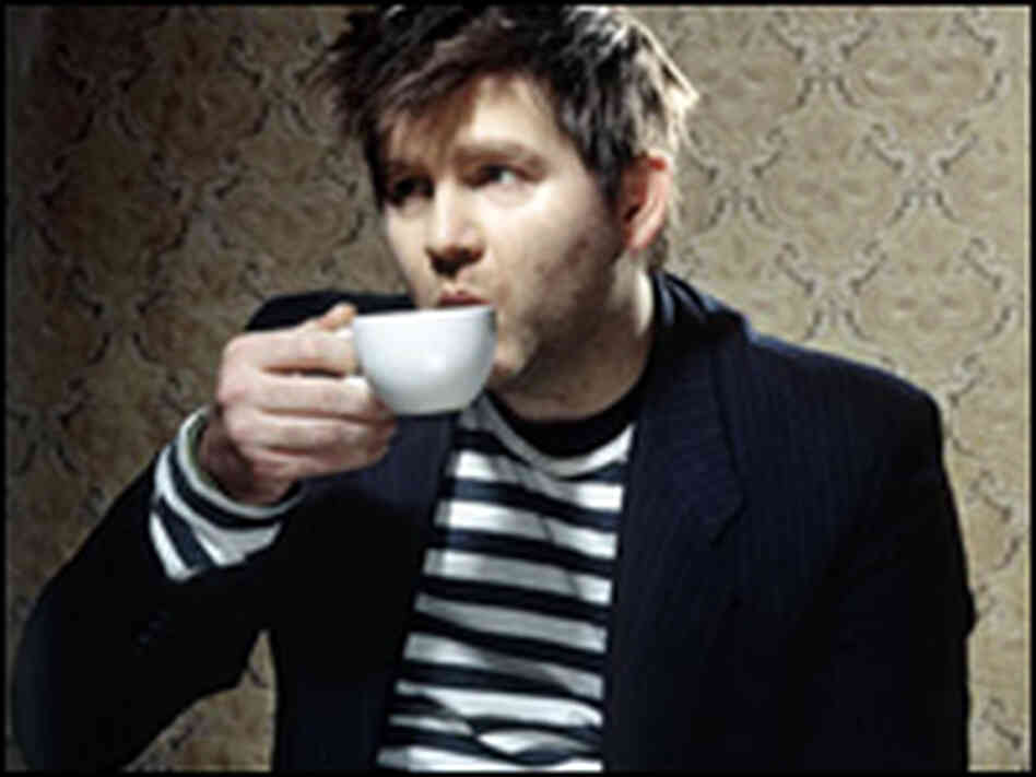 New York-based DJ and multi-instrumentalist James Murphy (a.k.a. LCD Soundsystem) New York-based DJ and multi-instrumentalist James Murphy (a.k.a. LCD Soundsystem)