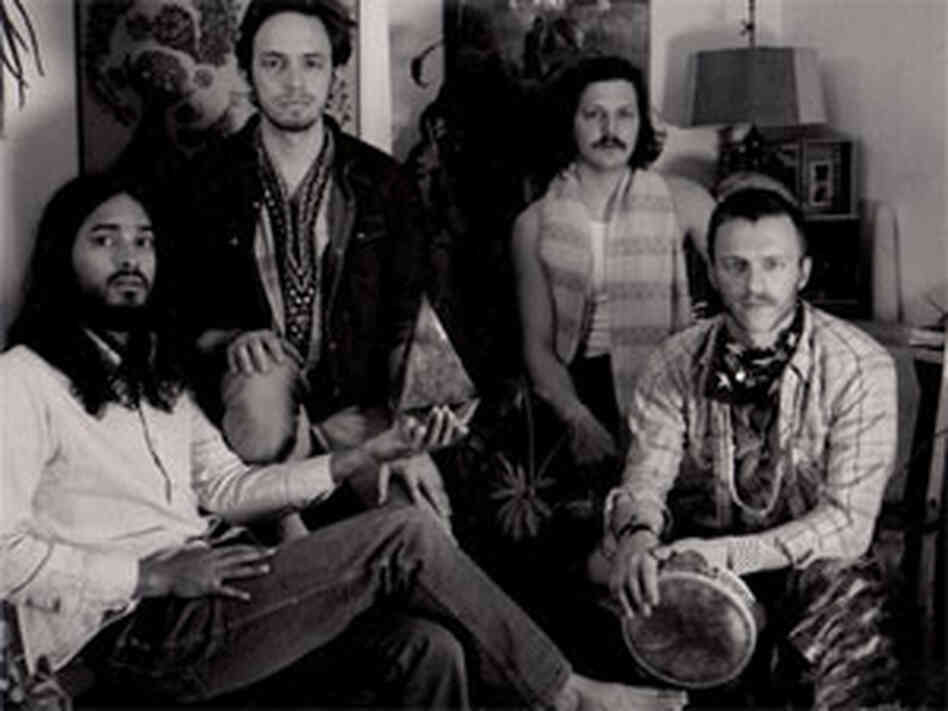Yeasayer (300) Yeasayer (300)