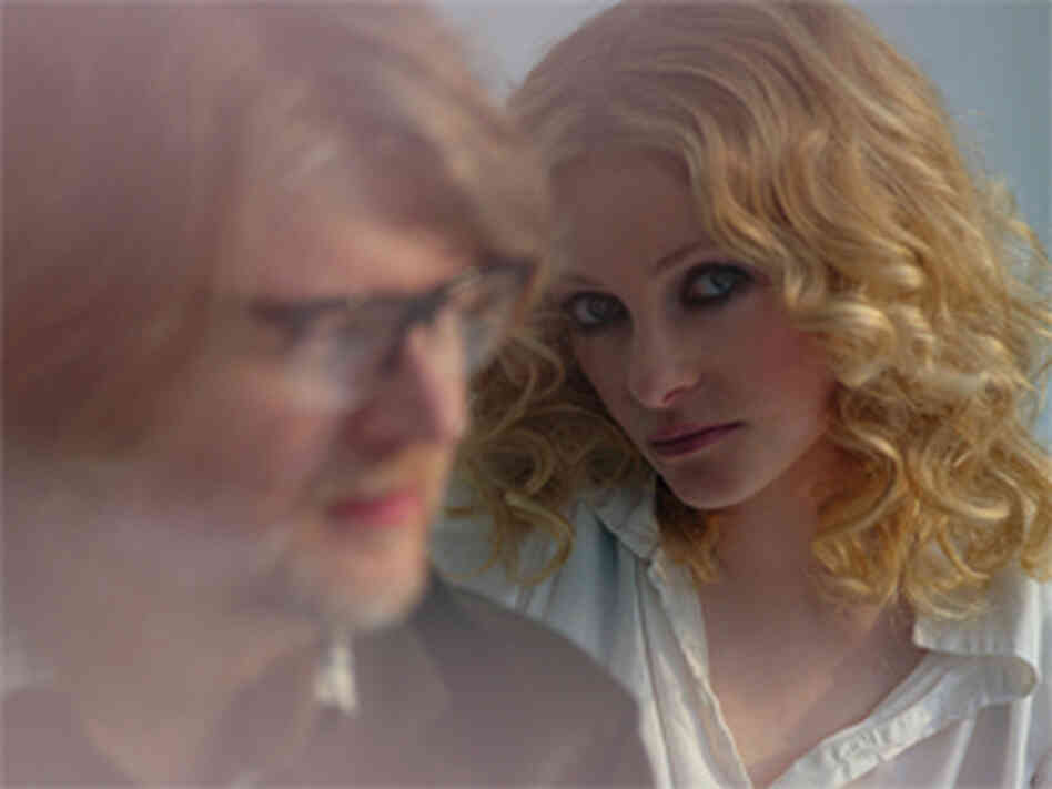 Goldfrapp (300) Goldfrapp (300)