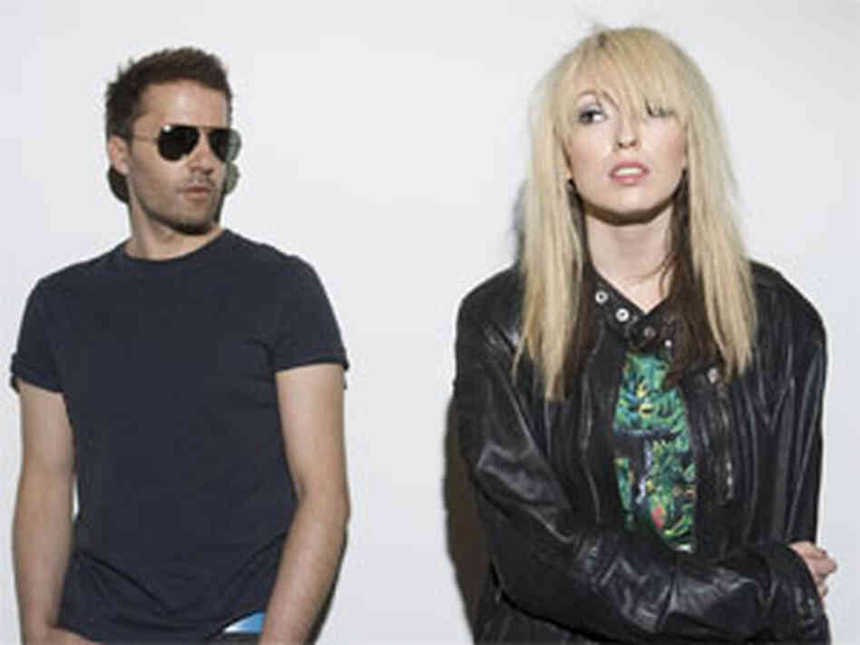 The Ting Tings (300) The Ting Tings (300)