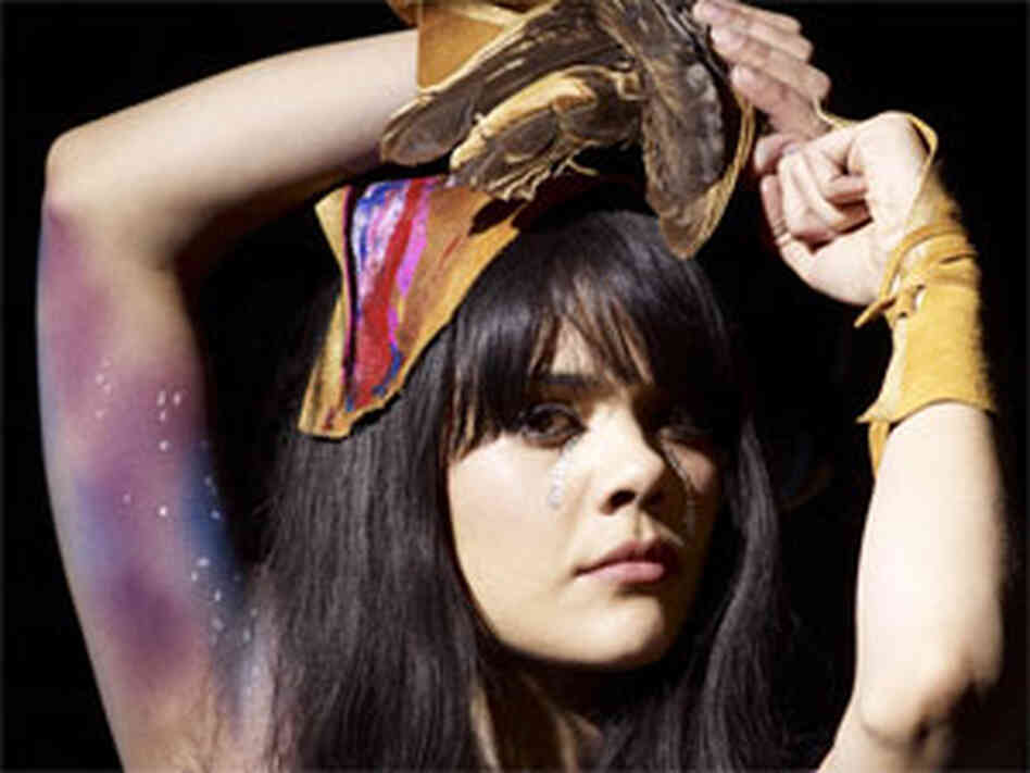 Bat for Lashes (300) Bat for Lashes (300)